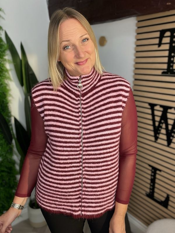 Soft Eyelash Knit Zip Up Gilet - Pink & Claret