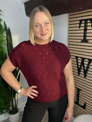 Short Sleeve Jumper - Merlot Short Sleeve Jumper - Merlot