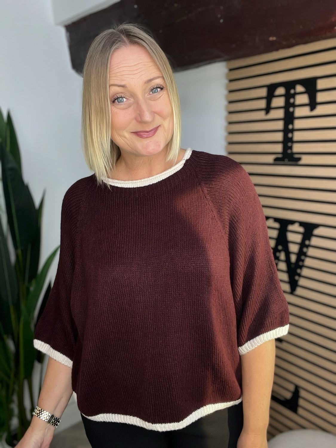 Boxy Fit Jumper - Merlot & Ecru