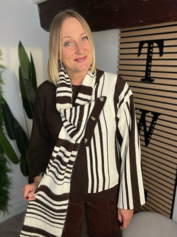 Jumper With Button & Scarf - Brown & Cream