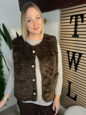 Teddy Bear Gilet - Chocolate
