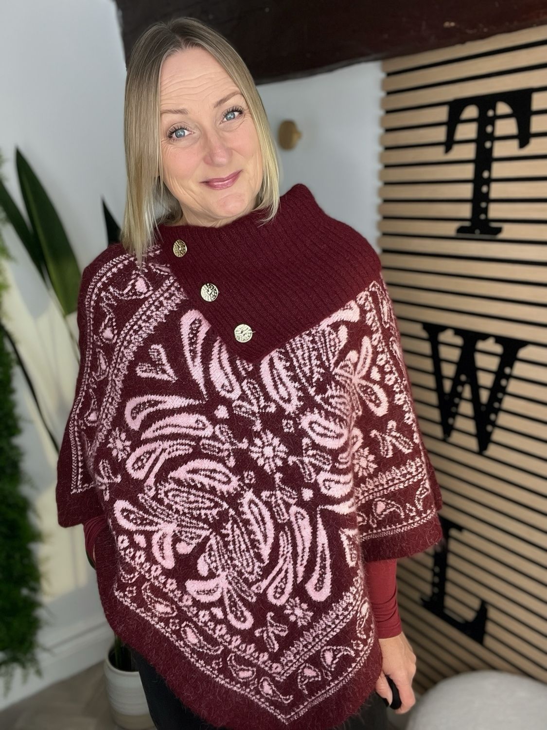 Poncho With Collar Detail - Merlot & Pink