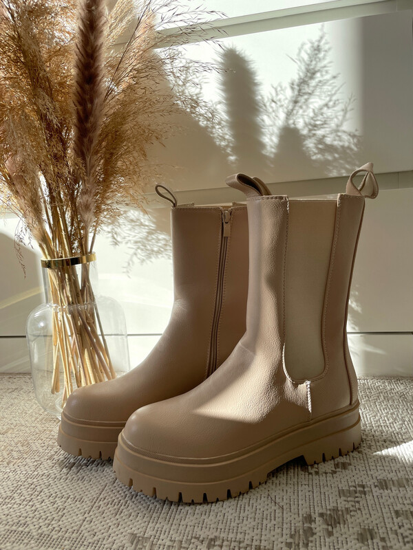 Jessie Boots