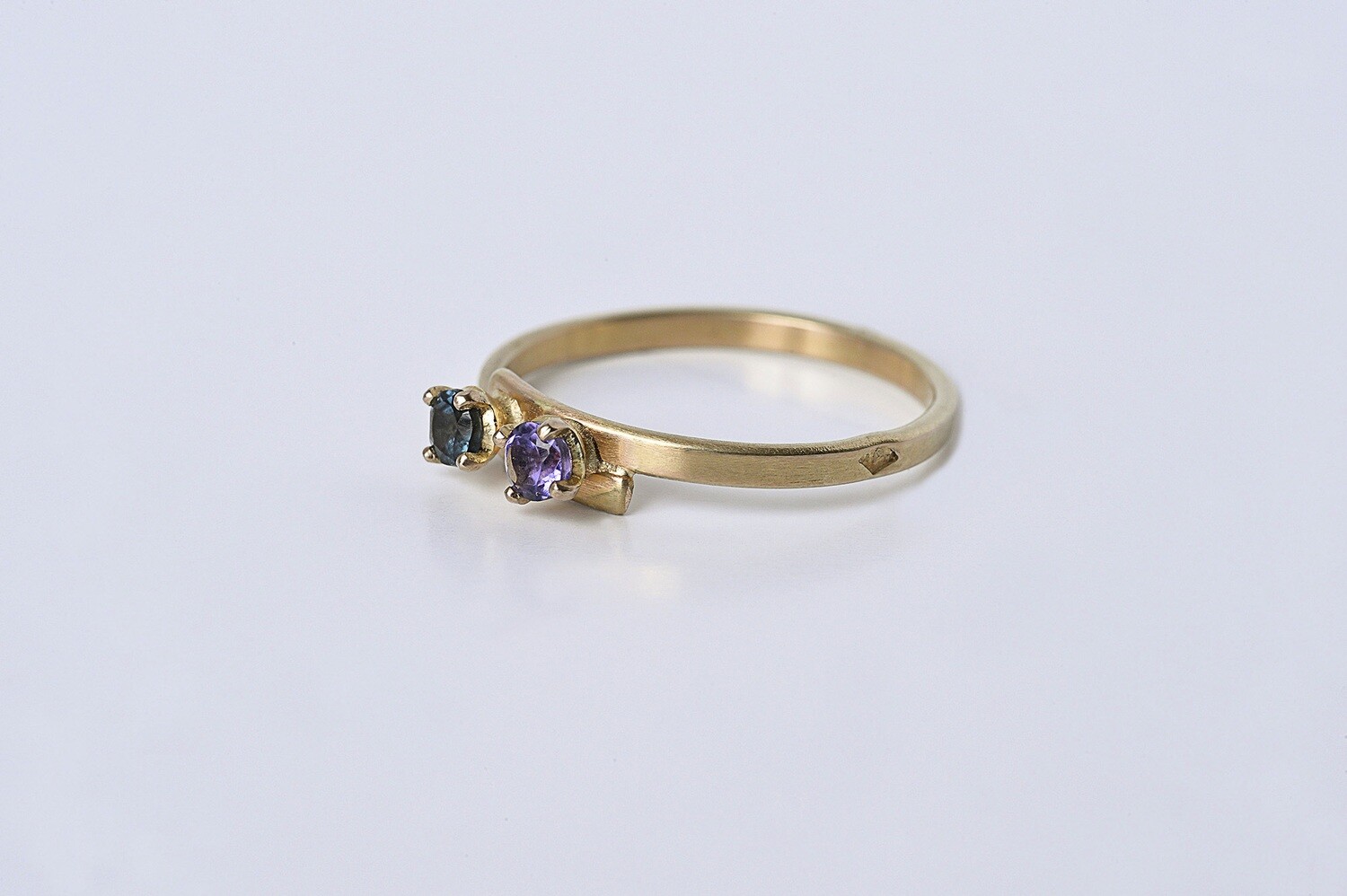 Bague Topaze et Améthyste en or 18 carats