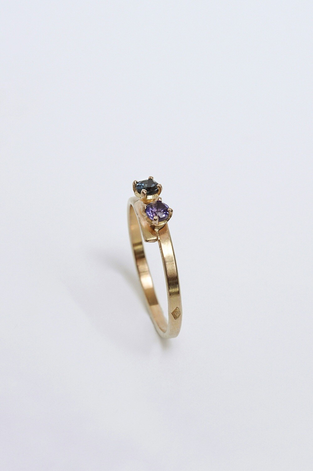 Bague Topaze et Améthyste en or 18 carats