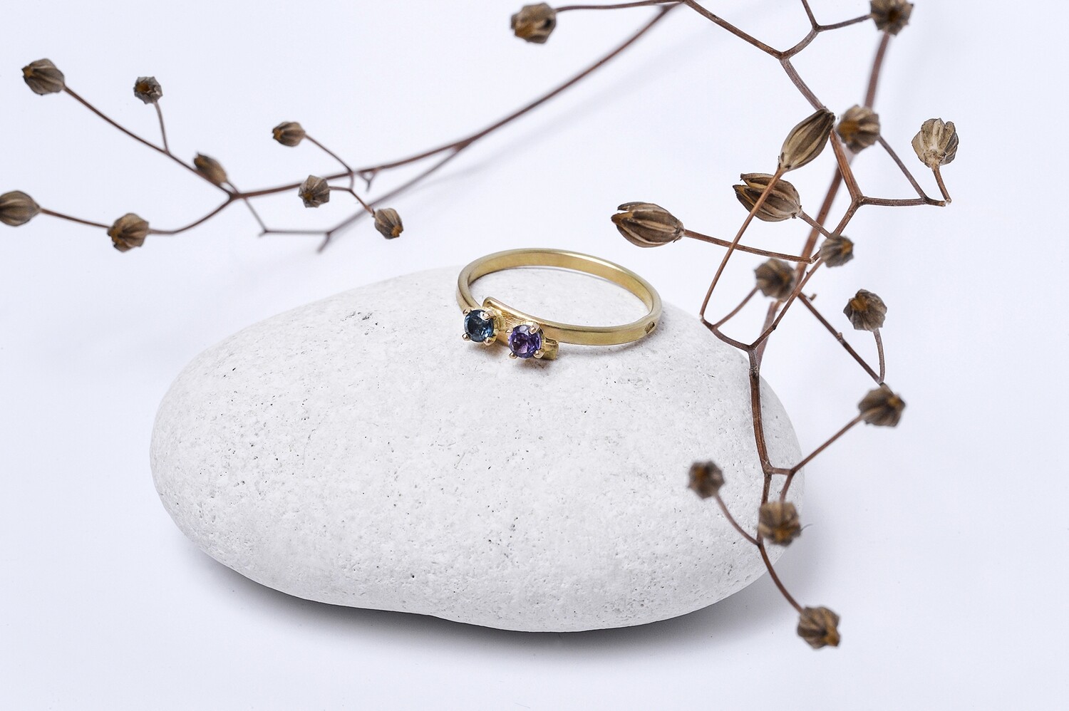 Bague Topaze et Améthyste en or 18 carats