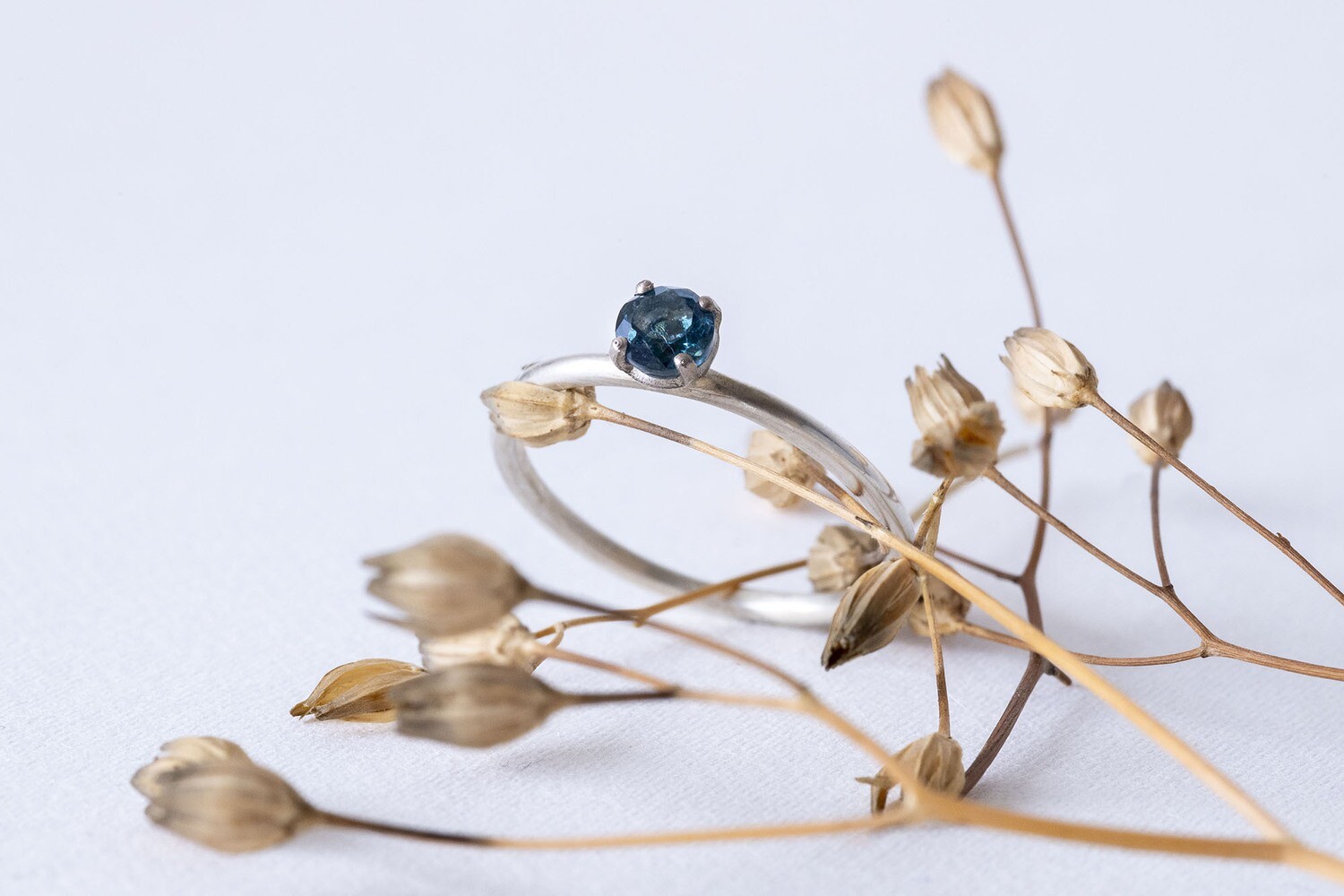Bague en argent et Topaze blue London
