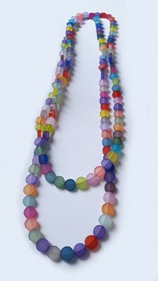 Collier multicolore long en plexiglas