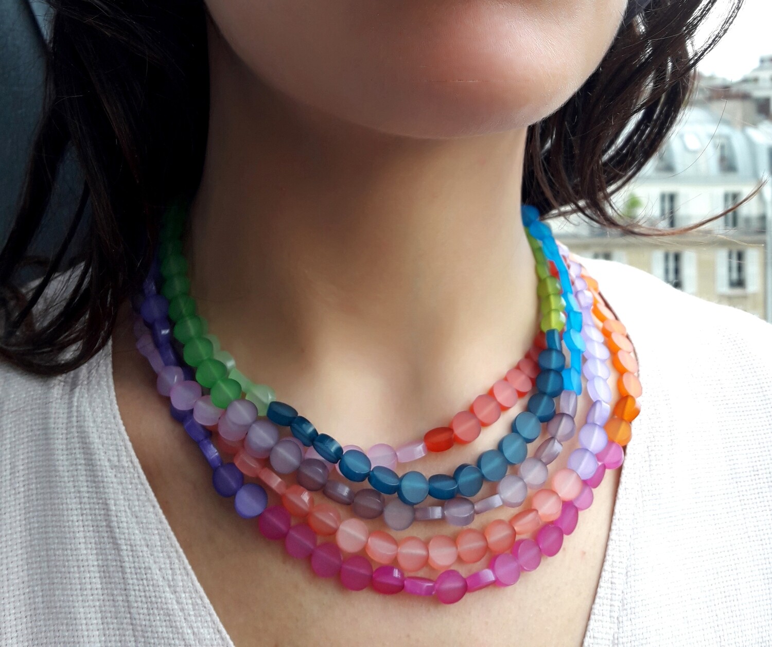 Collier Multicolore en Plexiglas – Fait Main