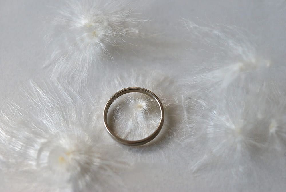 Alliance ruban martelée Or 18 K 3 mm
