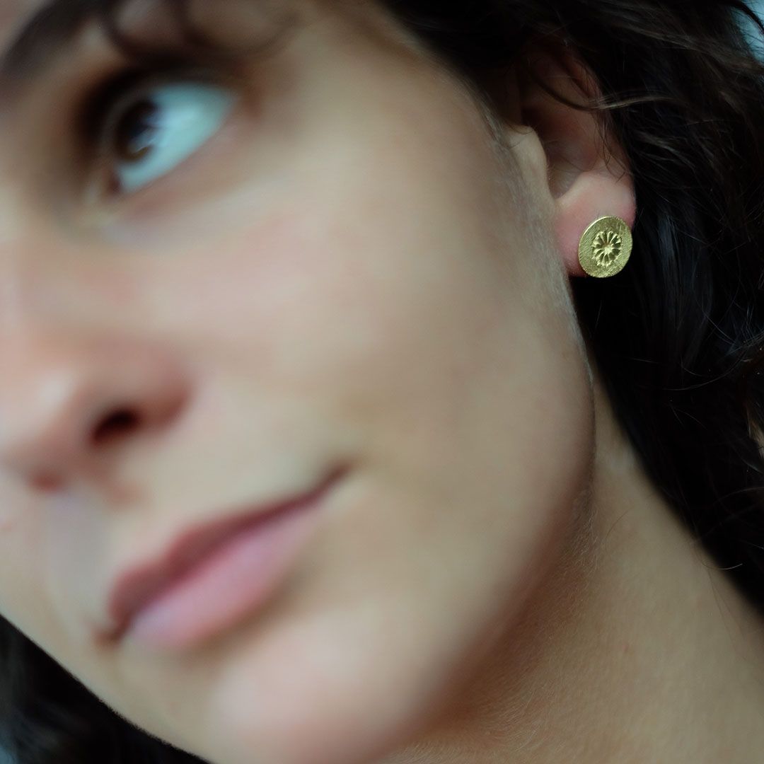 Boucles d’oreilles FLEUR – Plaqué Or 3 microns