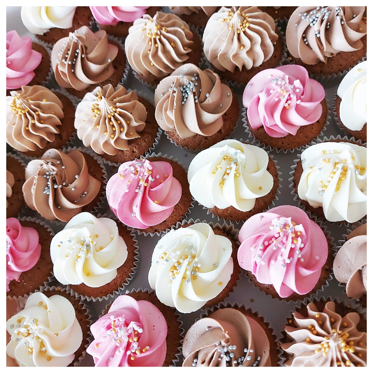CUPCAKE MINI - assortiment (vanaf 20st)