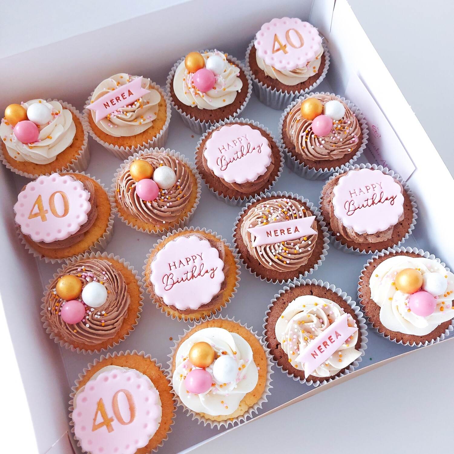 CUPCAKE  - Birthday  (vanaf 10st)