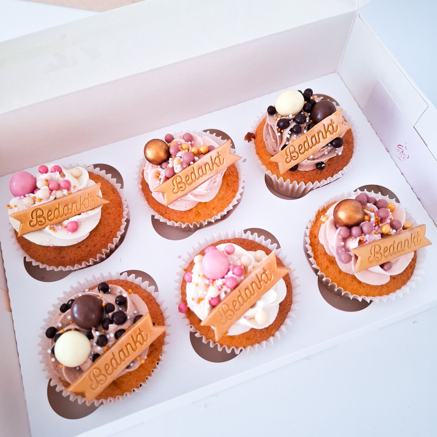 CUPCAKE - BEDANKT Geschenkdoosje (6st)