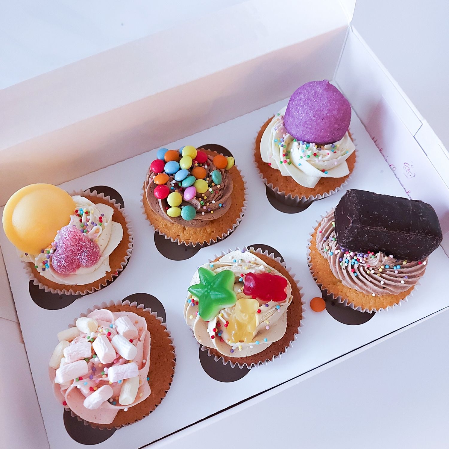 CUPCAKE - SNOEP geschenkdoosje CUPCAKE - SNOEP geschenkdoosje