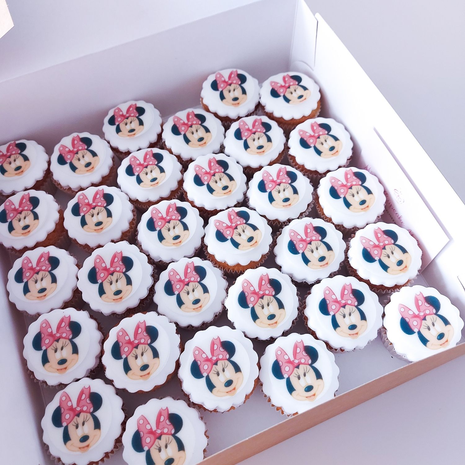 CUPCAKE MINI - eetbare foto op suikerpasta (vanaf 20 st)