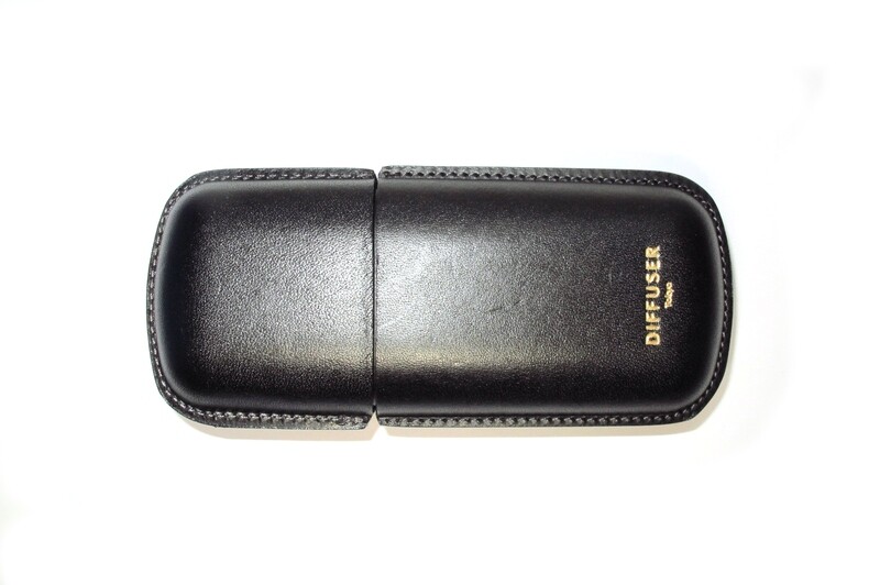 Hardcase Brillenetui aus Leder by Diffuser Tokyo