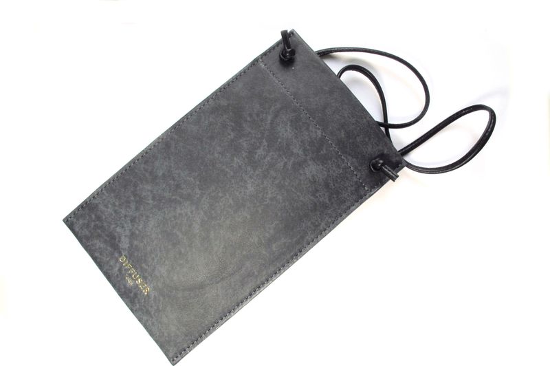 Stecketui zum Umhängen by Diffuser Tokyo