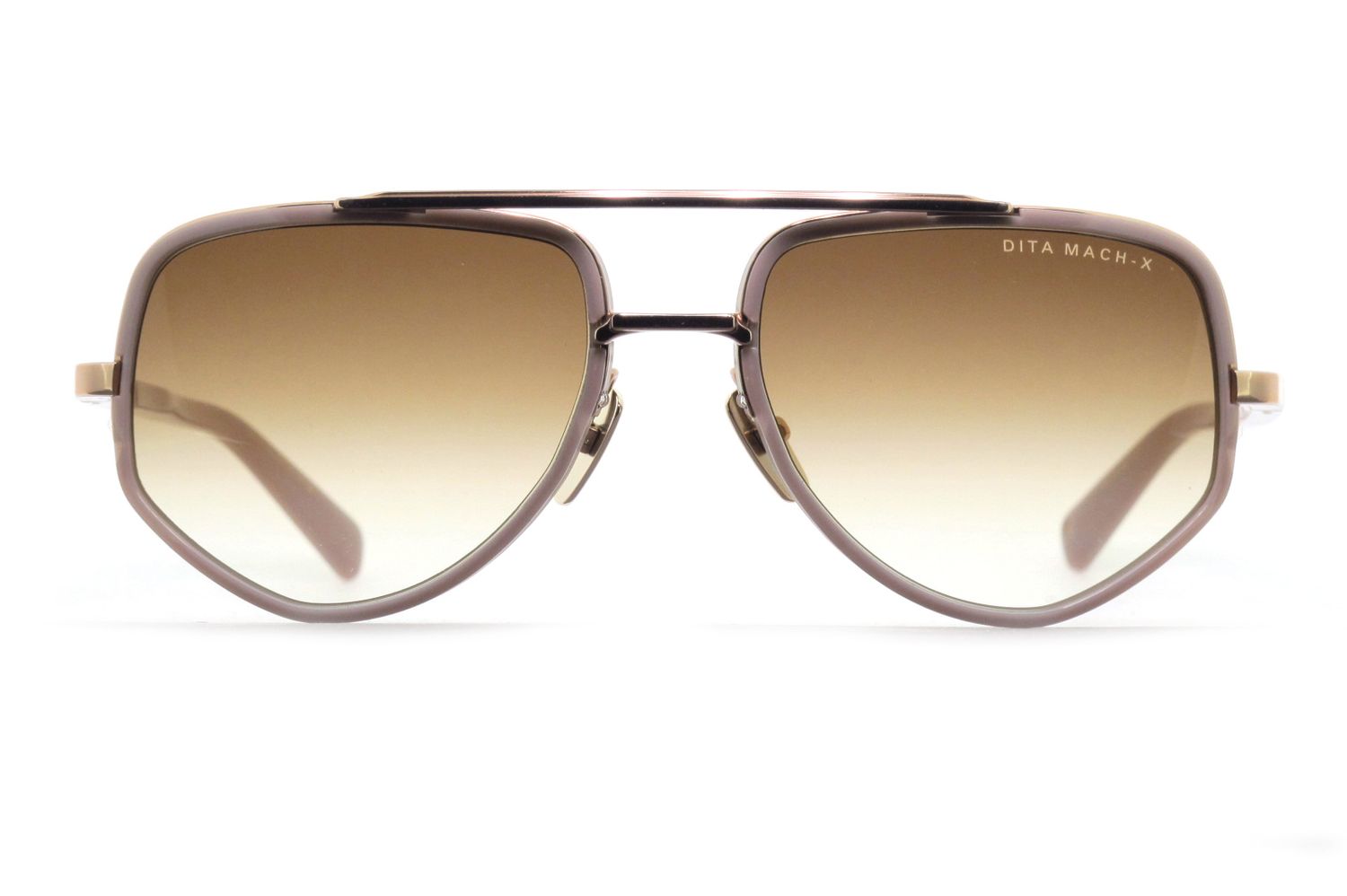 Mach x DTS463 by Dita, Farbe: A02