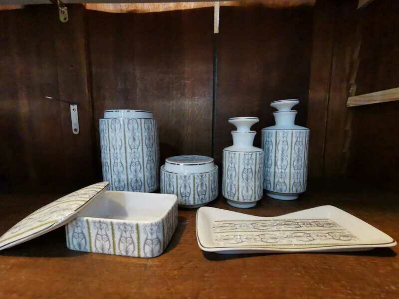JUEGO DE BAÑO DE PORCELANA
