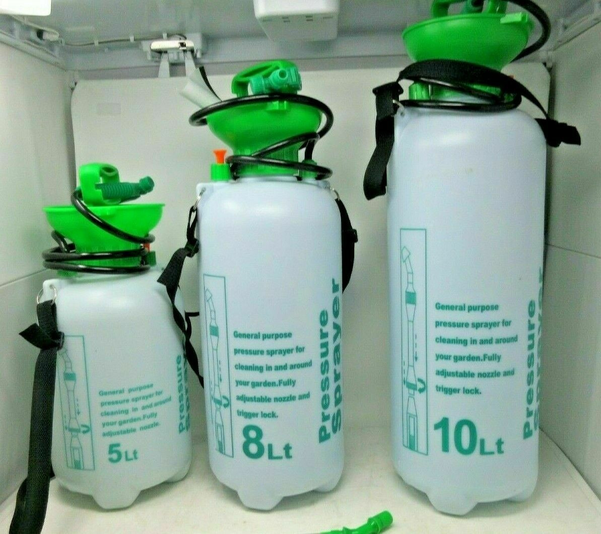 Agricultural Garden Pressure Sprayer Knapsack Chemical Weed Killer Fence Water Bottle Pump Adjustable Shoulder Strap (5 liters)
