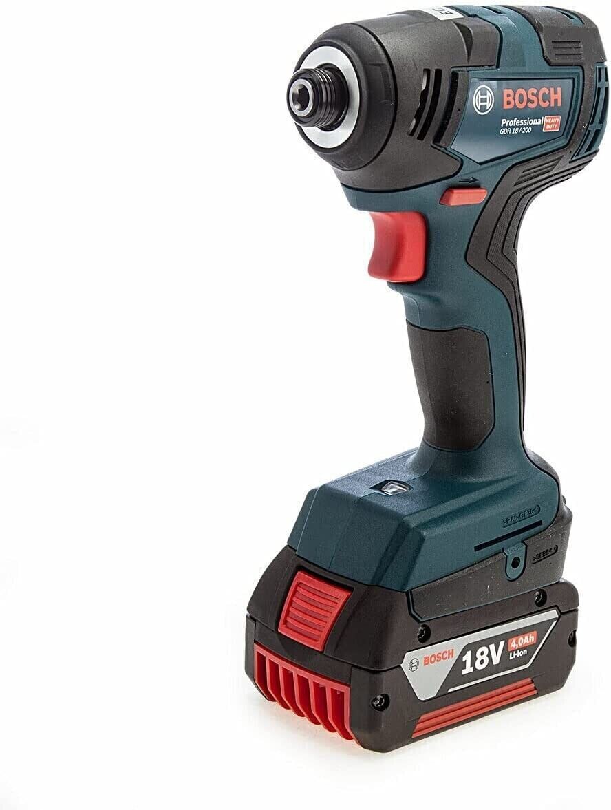 Bosch 0615990M2B 18V 4 Piece Cordless Tool Kit With 3 x 4Ah Batteries &amp; Charger