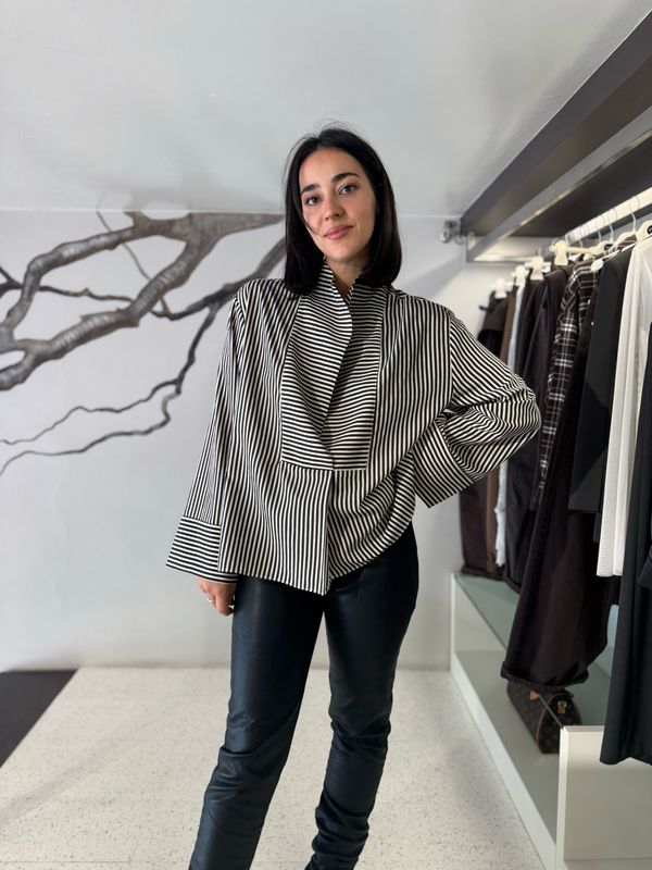 Camicia vicolo righe alla coreana