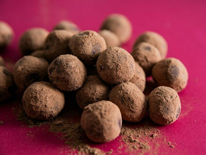 カルダモン風味のチョコレートガナッシュトリュフ Cardamom Chocolate Ganache Truffles