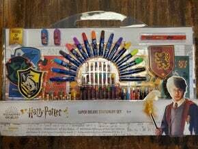 Harry Potter 68pc Super Deluxe Stationery Set