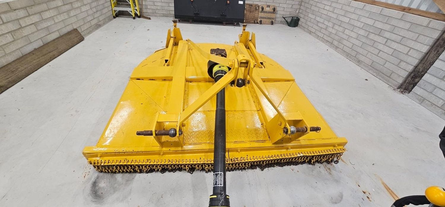 McConnell Rhino 7FT topper, advertised for a customer