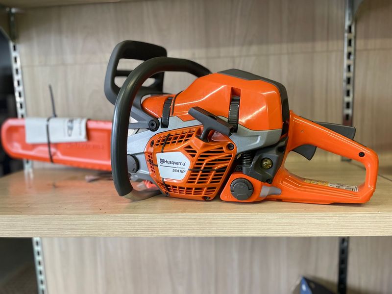New Husqvarna 564 XP Fuel Injection, RRP 1439 Inc Vat, Our price £962.50 Plus Vat New Husqvarna 564 XP Fuel Injection, RRP 1439 Inc Vat, Our price £962.50 Plus Vat