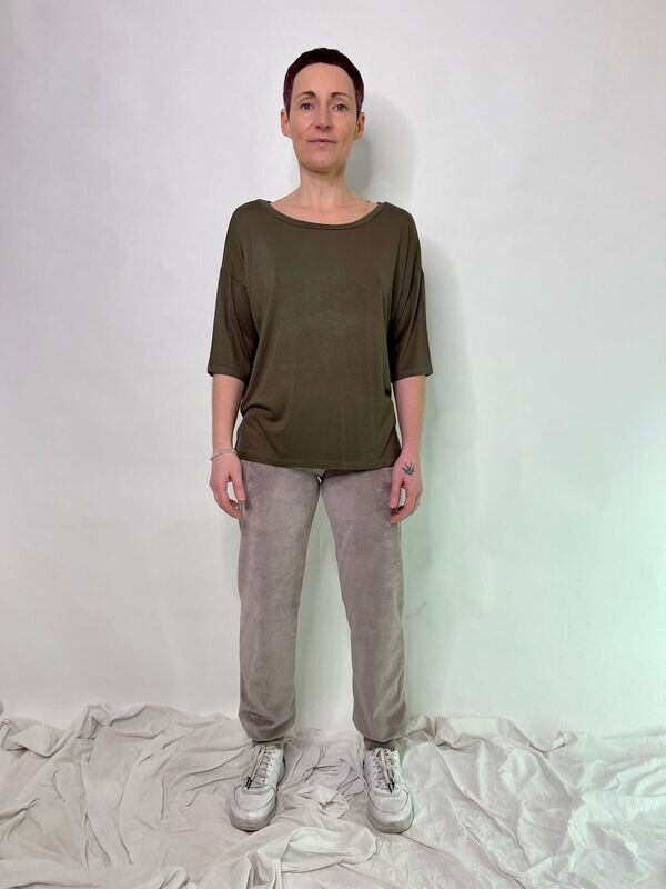 Shirt SABRINA Olivgrün