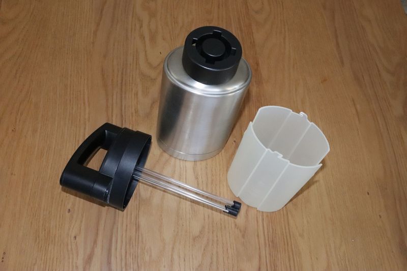 Miele CVA 5060 CVA 5065 Thermomilchkanne Milchbehälter Gebraucht M-Nr. 713 2000​