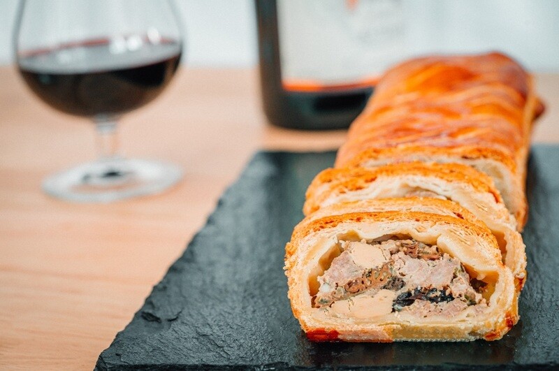 Pâté en croûte très gourmand aux morilles et foie gras