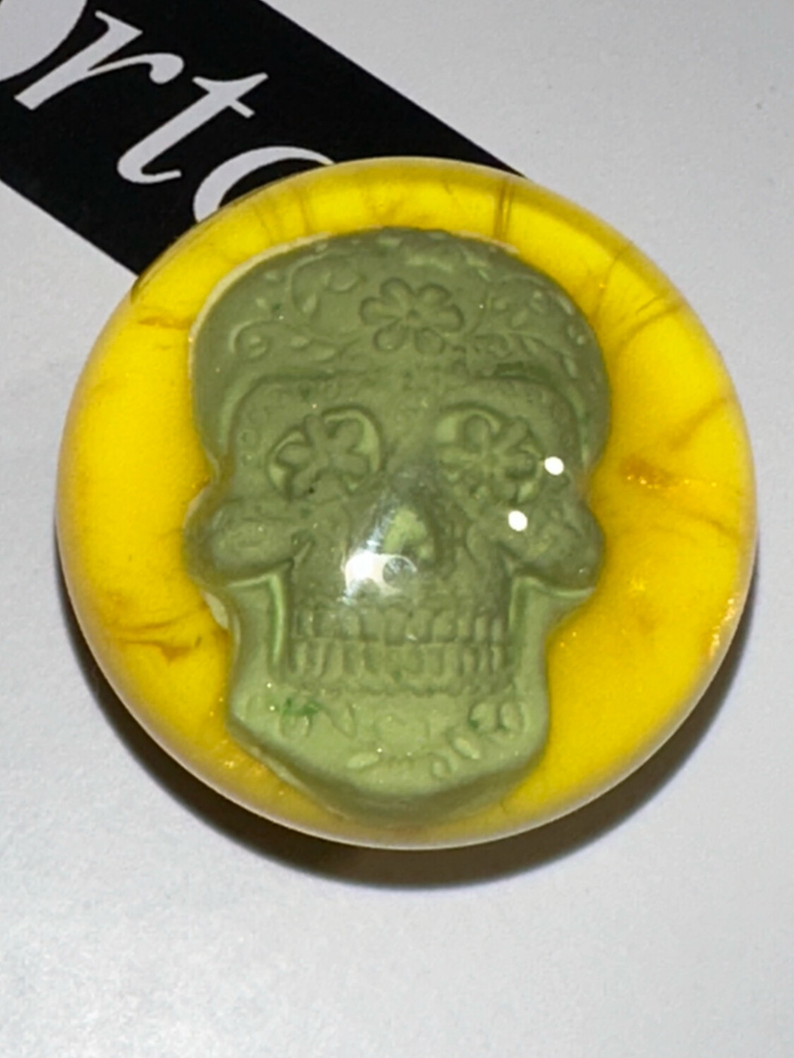 Skull Green on Yellow/yellow pearl T5 - T6