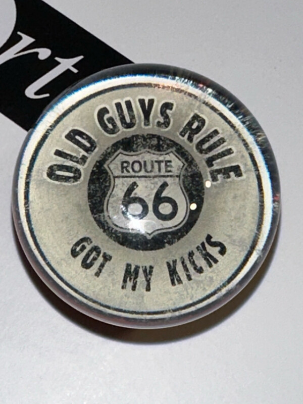 Sticker Old Guys Rule on Peach T5 - T6