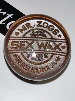 Sexwax Silver on Brown