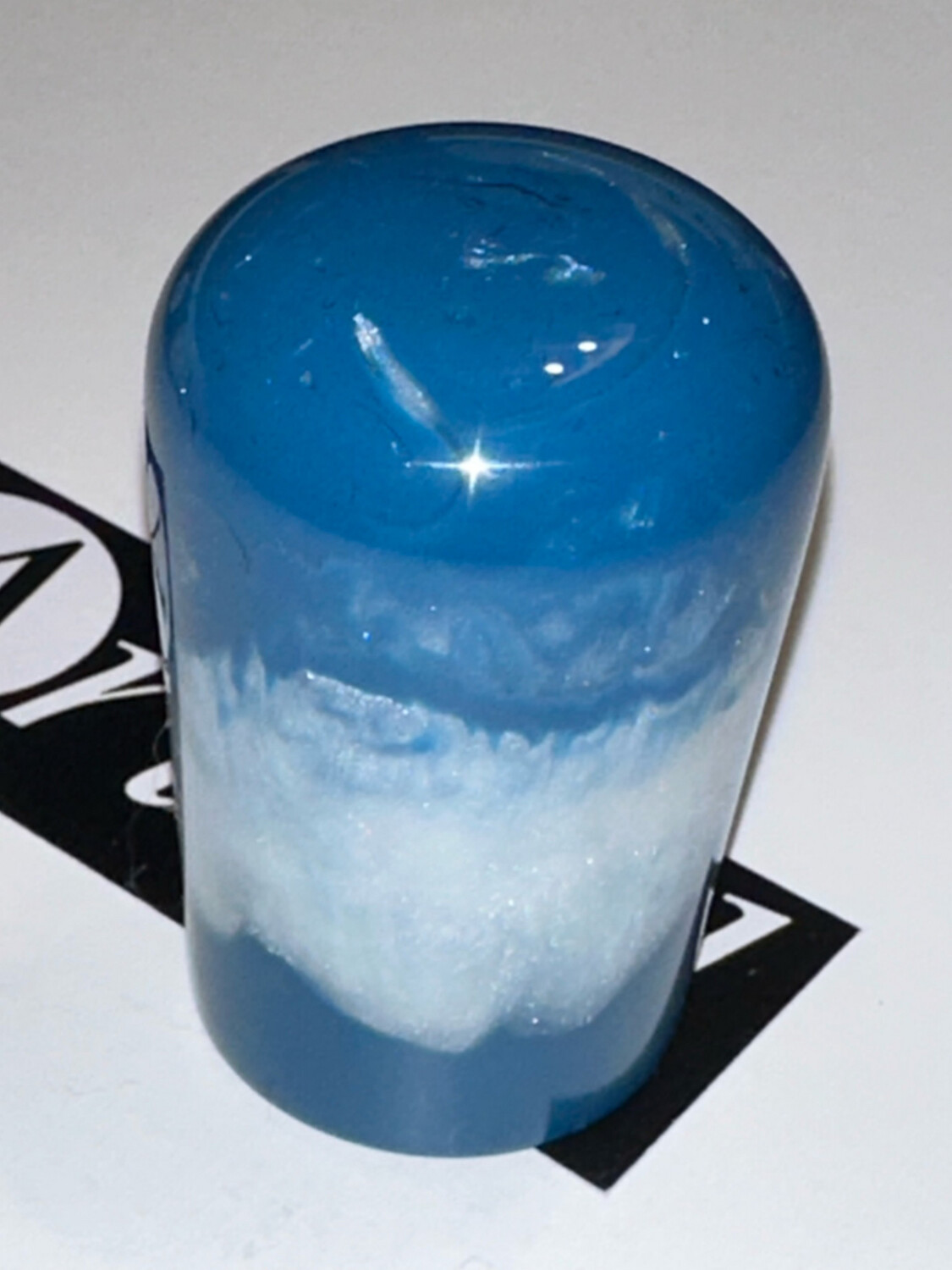 Small blue 7/white p