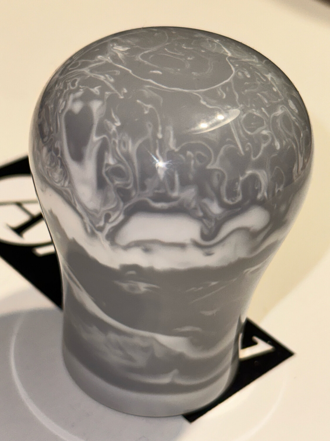 Grey/white Swirl