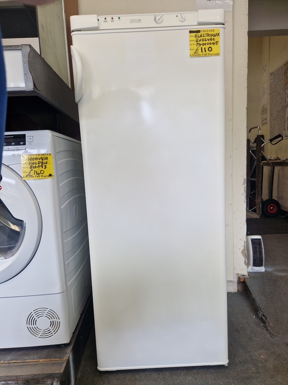 ELECTROLUX TALL FREEZER 139CM TALL 55CM WIDE MODEL EU2246C