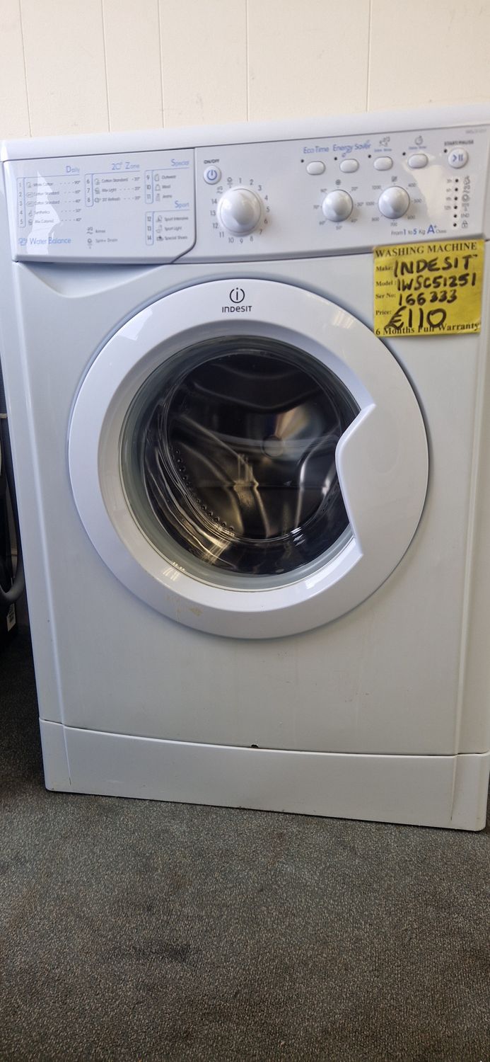 INDESIT  WASHING MACHINE A RATED 5KG  LOAD MODEL IWSC51251