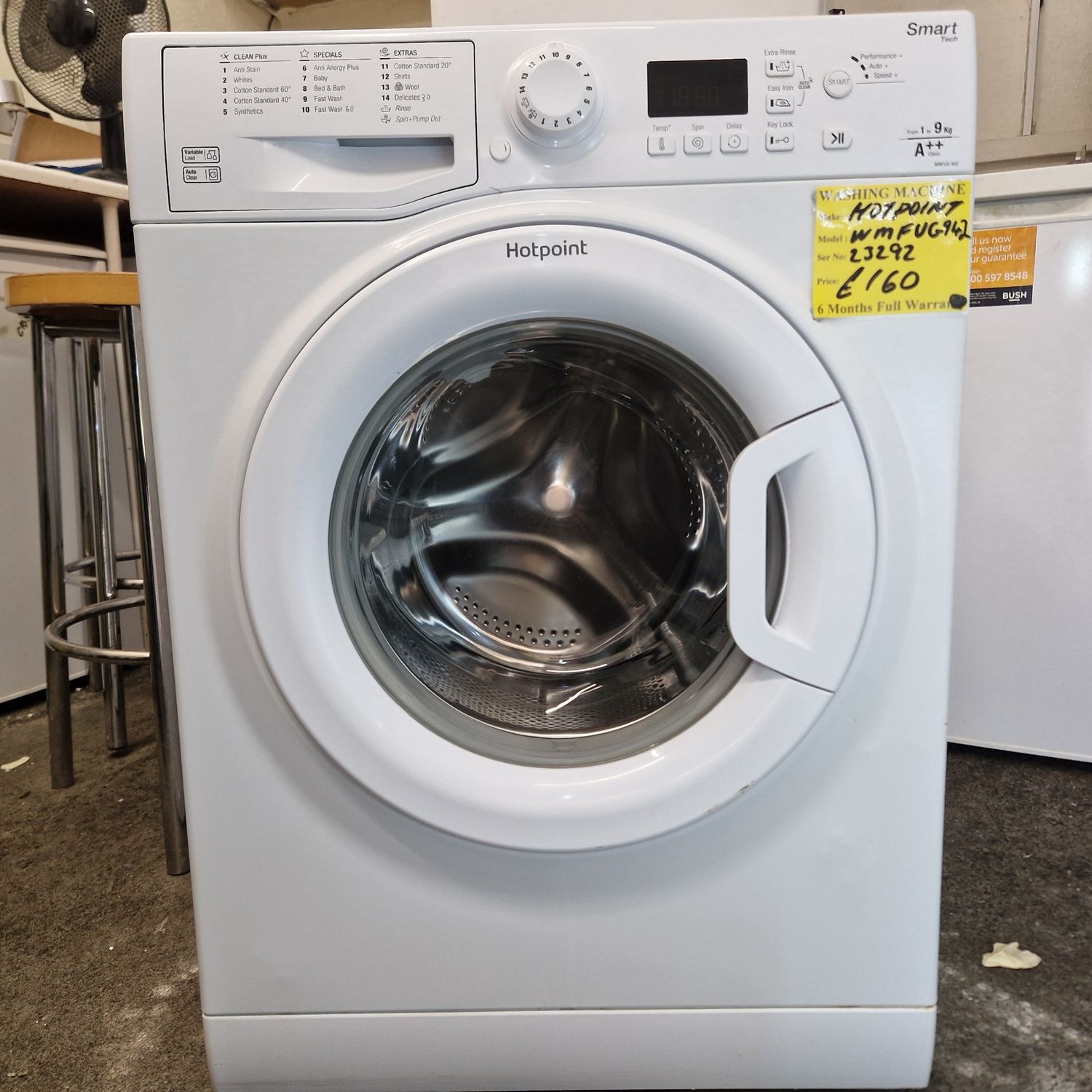 HOTPOINT SMART TECH WASHING MACHINE 9KG 1400 SPIN SPEED  WMFUG942