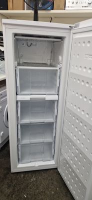 BEKO TALL FREEZER A CLASS 144CM TALL 55CM WIDE TZDA503