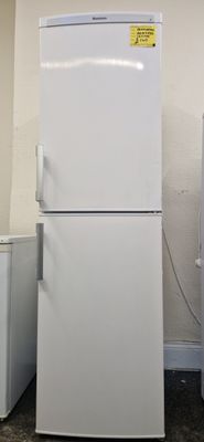 BLOMBERG FROSTFREE A+ RATED FRIDGE FREEZER 181CM TALL 55CM WIDE KGM9550