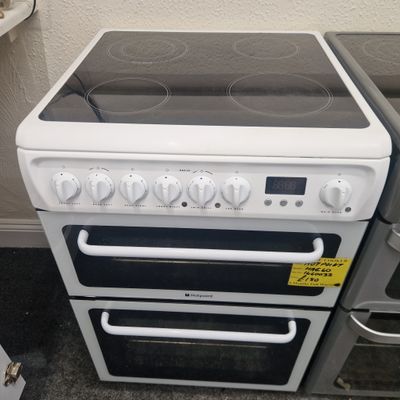 HOTPOINT  ELECTRIC COOKER GLASS TOP  CERAMIC HOB DOUBLE OVEN AND GRILL 600mm MODEL HAE60