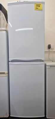 HOTPOINT FROSTFREE FRIDGE FREEZER&nbsp;MODEL FFAA52 174CM TALL, 55CM&nbsp;WIDE 