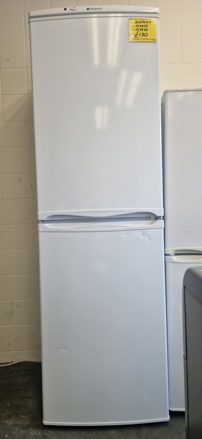 HOTPOINT FROSTFREE FRIDGE FREEZER&nbsp;MODEL FFAA52 174CM TALL, 55CM&nbsp;WIDE 