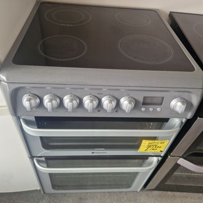 HOTPOINT GRAPHITE GREY ELECTRIC COOKER CERAMIC HOB DOUBLE OVEN AND GRILL 60cm MODEL HUE61