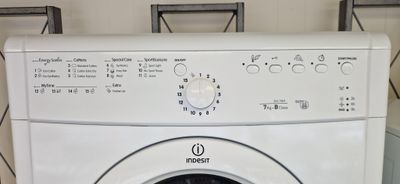 INDESIT  SENSOR VENTED TUMBLE DRYER 7Kg MODEL IDVL75