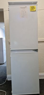 CAPLE INTEGRATED FROSTFREE FRIDGE FREEZER 178CM TALL 53CM WIDE MODEL RI558